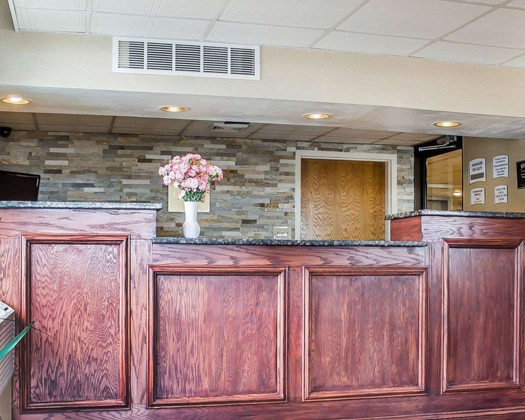 Baymont By Wyndham Scranton Dunmore Interior photo